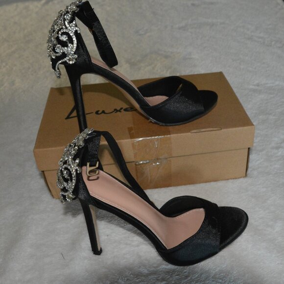 Luxedress Strappy Stilleto Sandals Women's sz 38 - Picture 3 of 7